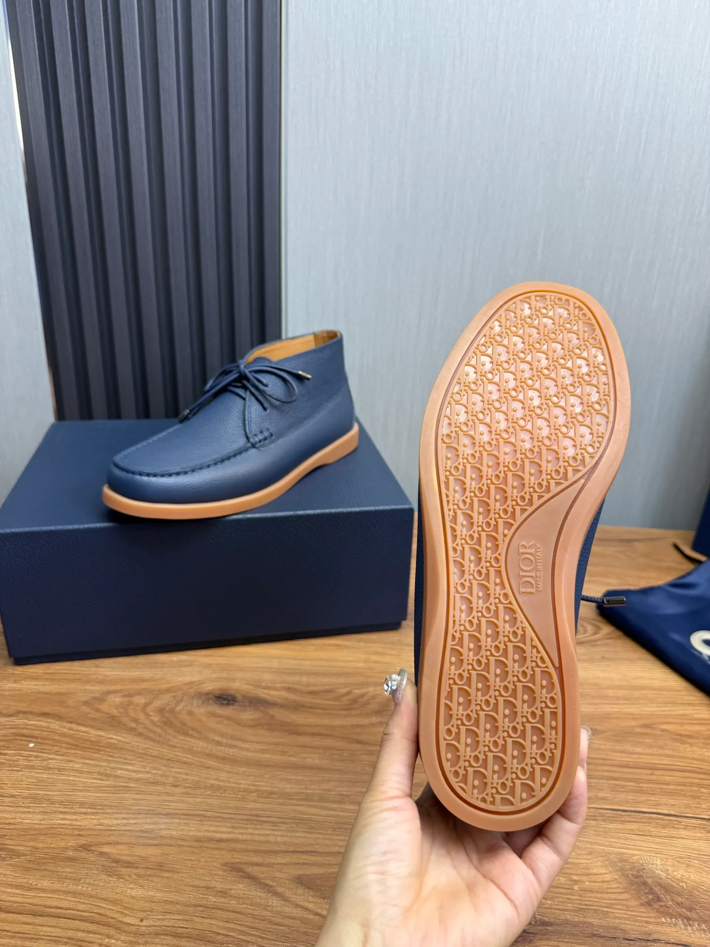 Factory price 620💰 [Dior] Men’s official website na hot sale🔥Imported cowhide + cowhide lining. Original rubber wear-resistant outsole. High quality shipment ⬆️Code number 38-44, (45 customized)